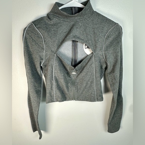 Chic Gray Cutout Crop Top - Picture 1 of 9
